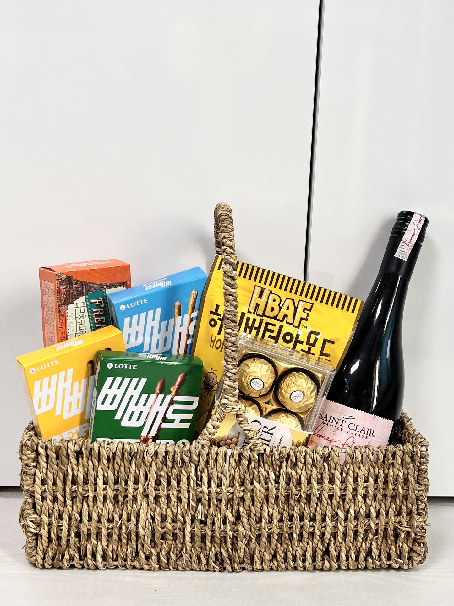 Wine & Snack Basket