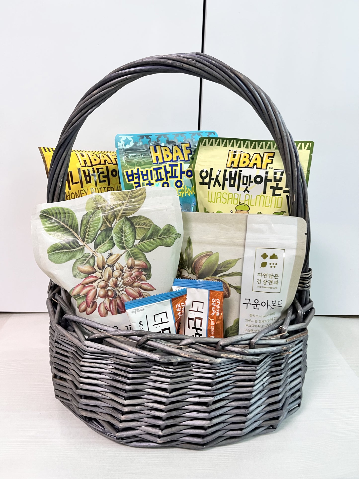 Assorted Nuts Basket